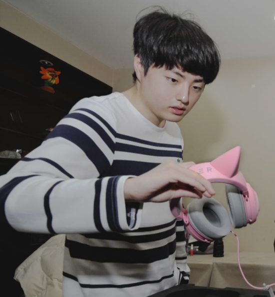 XLG 战胜 BLG 夺得2025 VCT CN 第一赛段冠军